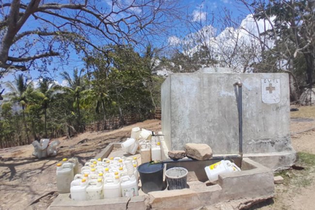 Haforsa Servisu Fornesimentu Setór Bee Moos iha Timor-Leste liu husi Kartaun Pontuasaun Komunidade