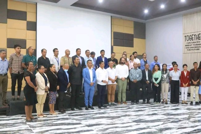 “HAK-organiza diálogu nasionál kona-ba Esforsu ba Planeamentu, investimentu no Advokasia ne’ebé integradu ba Melloramentu Sistema Bee, Saneamentu no Ijiene Rurais”